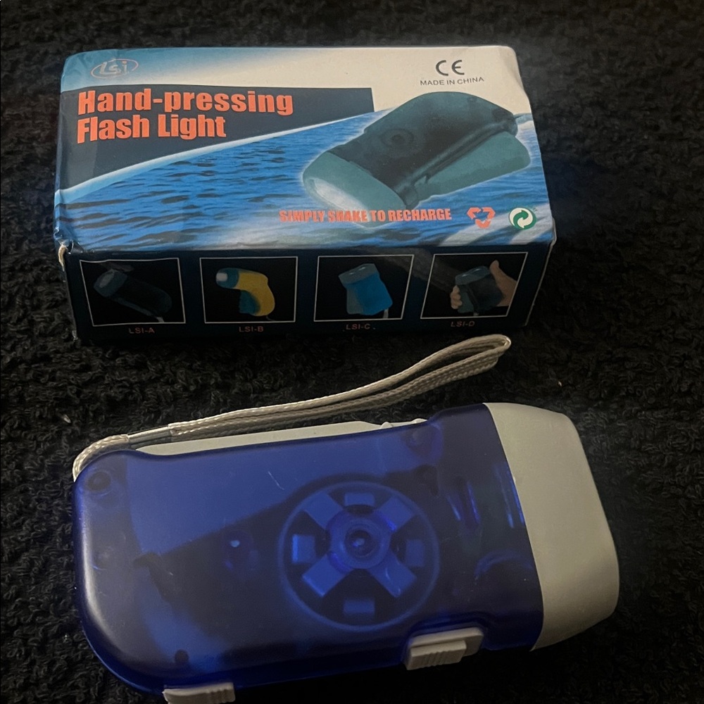 Blue Hand-Pressing Flashlight